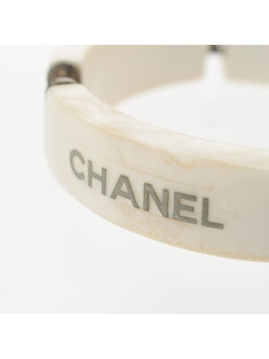 Chanel Plastic Logo Bracelet White - Picture 6 of 10